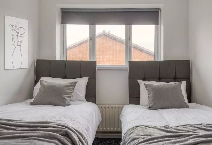 レジデンス Lovely 3 Bed Cosy House In Greater Manchester
