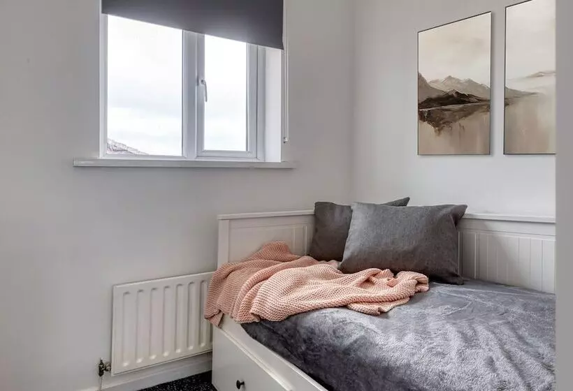 レジデンス Lovely 3 Bed Cosy House In Greater Manchester