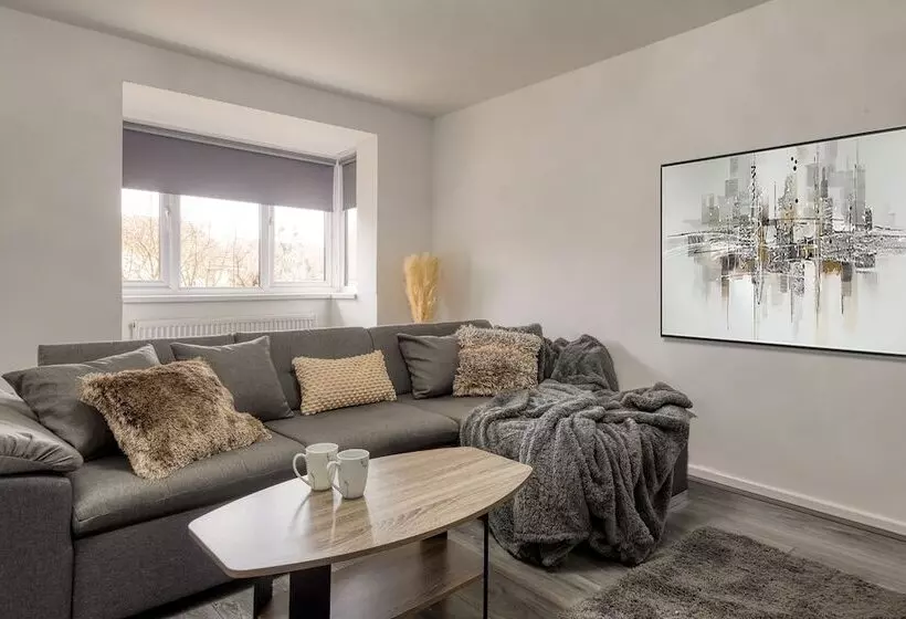 レジデンス Lovely 3 Bed Cosy House In Greater Manchester