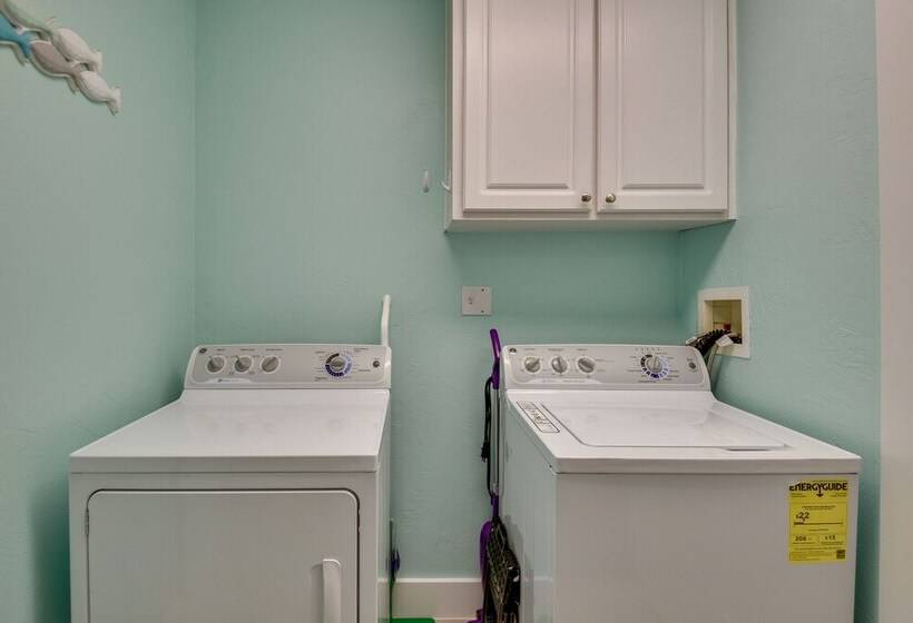 Riverfront Port Orange Home W/ Dock & Slip!