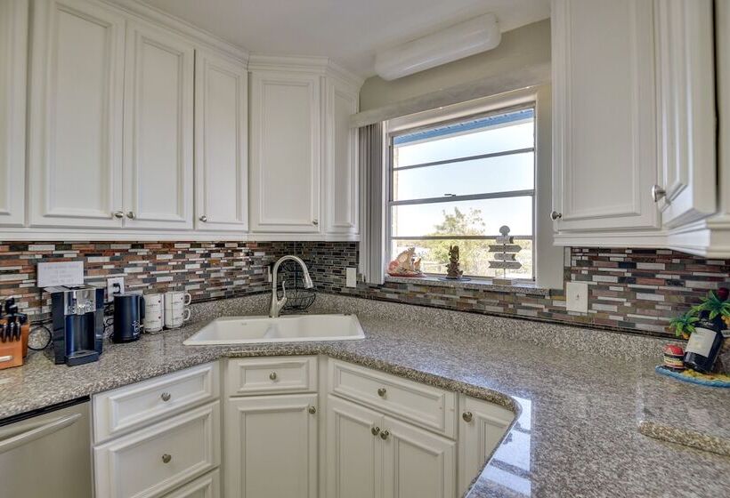 Riverfront Port Orange Home W/ Dock & Slip!