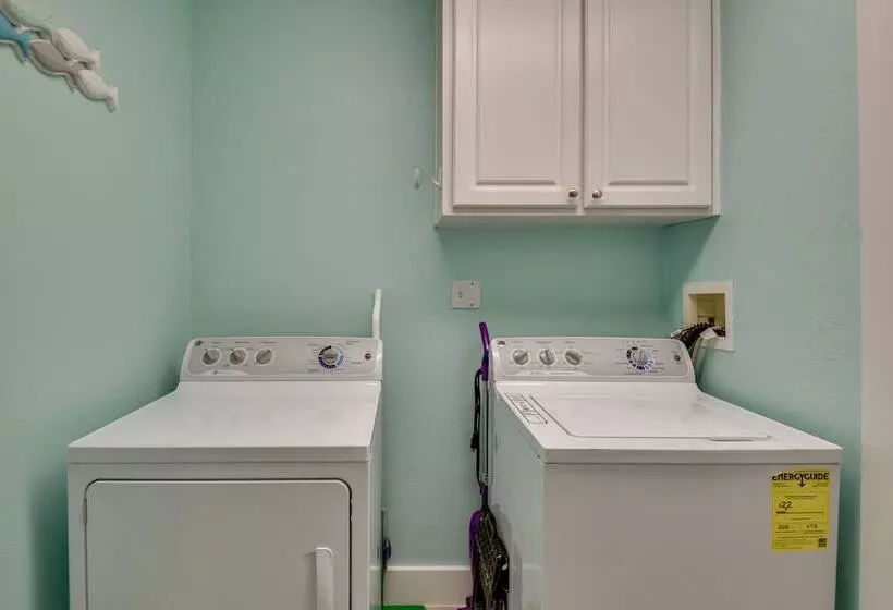 Riverfront Port Orange Home W/ Dock & Slip!