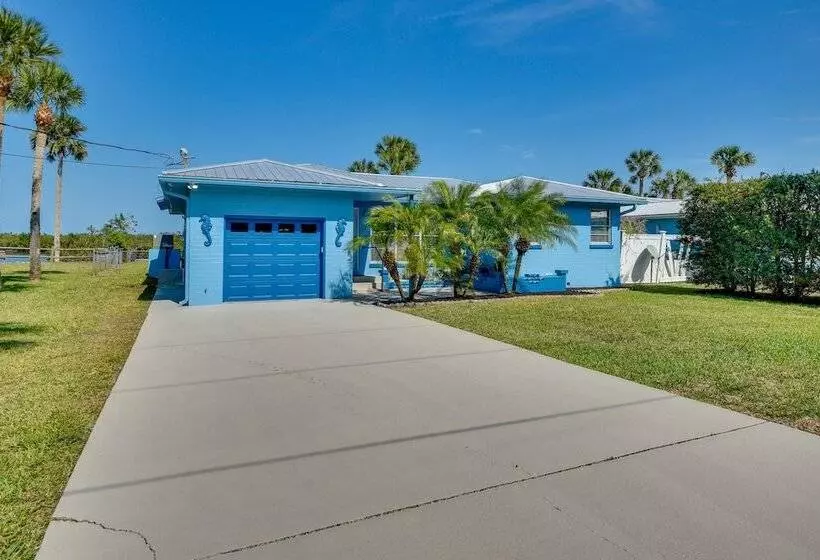 Riverfront Port Orange Home W/ Dock & Slip!