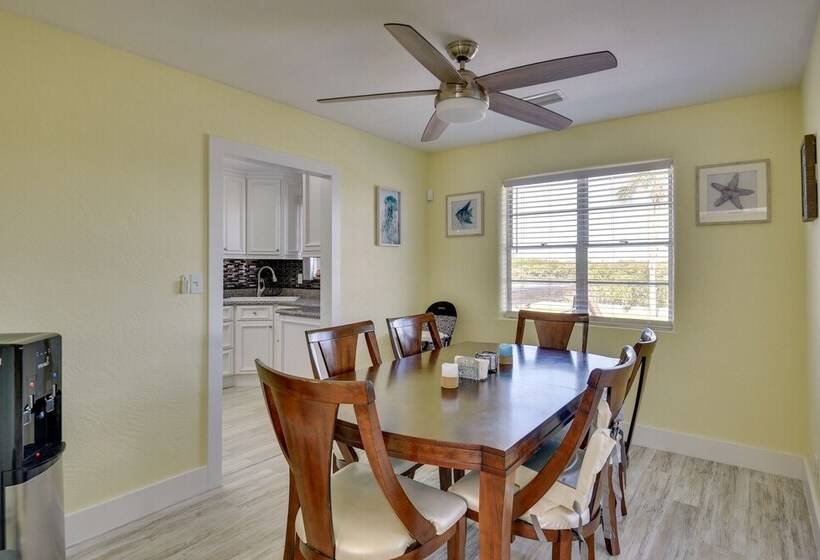 Riverfront Port Orange Home W/ Dock & Slip!