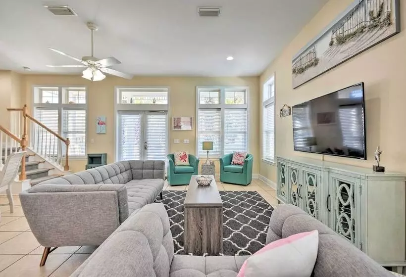 Santa Rosa Beach House W/ Spacious Deck