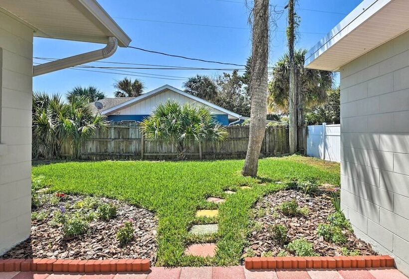 Single Story Ormond Beach Home, Walk To Water