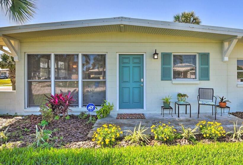 Single Story Ormond Beach Home, Walk To Water