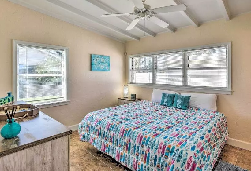 Single Story Ormond Beach Home, Walk To Water