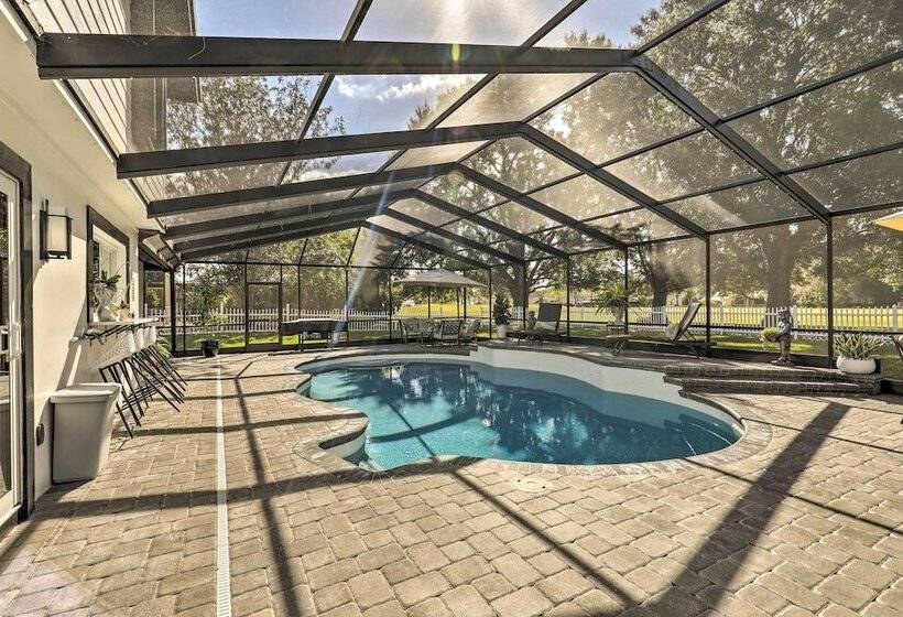 Stunning Tampa Oasis ~ 15 Mi From Downtown!