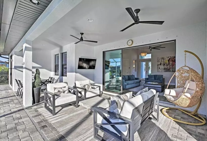 Sun Seekers Getaway: Lavish Cape Coral Villa