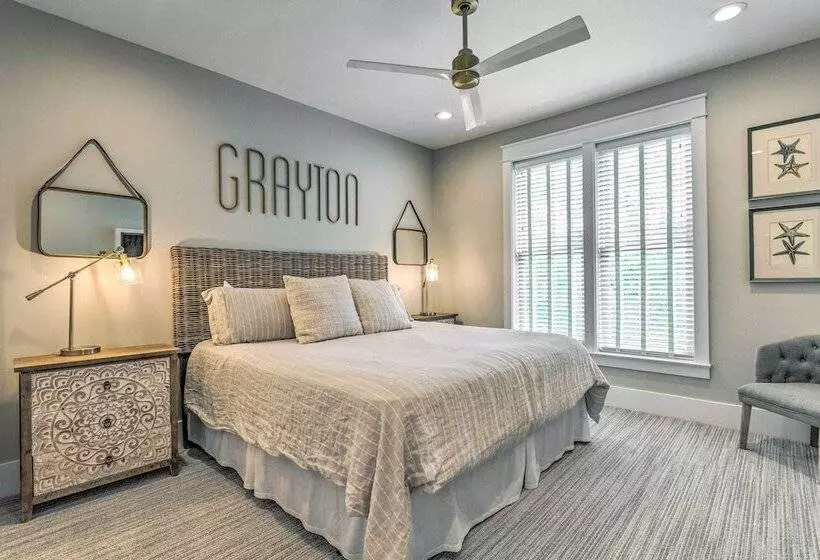 Sunny Fl Home  Miss Millies Landing  W/ Deck!