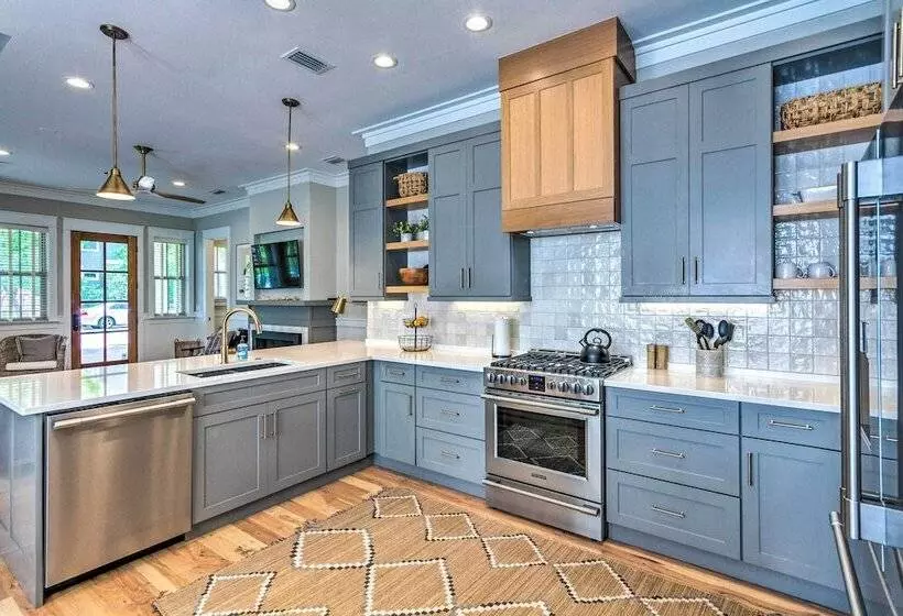 Sunny Fl Home  Miss Millies Landing  W/ Deck!