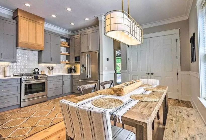 Sunny Fl Home  Miss Millies Landing  W/ Deck!