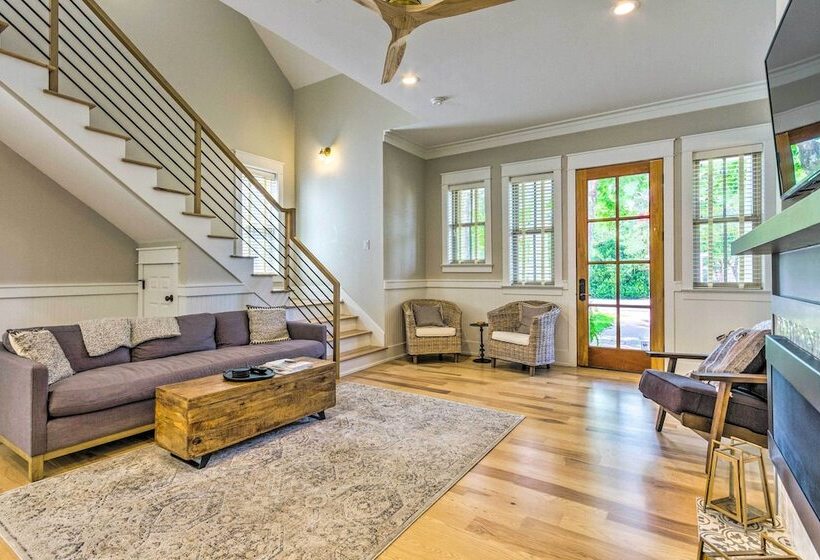 Sunny Fl Home  Miss Millies Landing  W/ Deck!