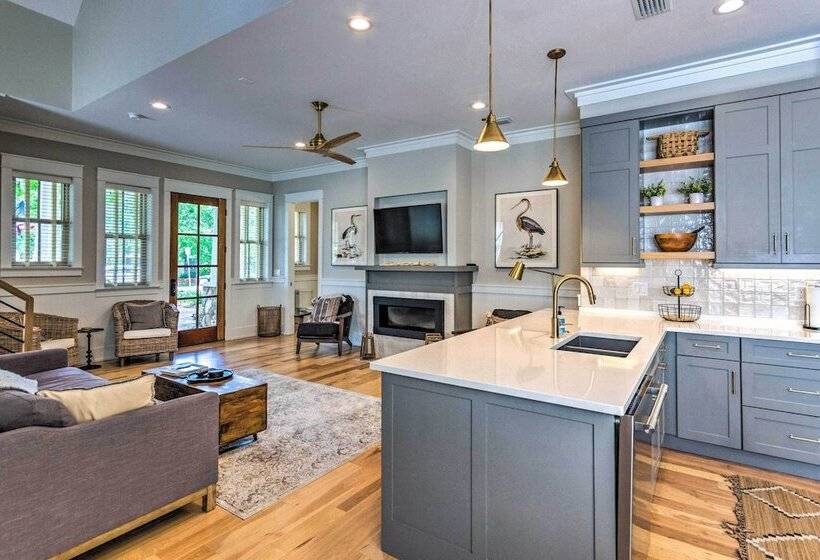 Sunny Fl Home  Miss Millies Landing  W/ Deck!