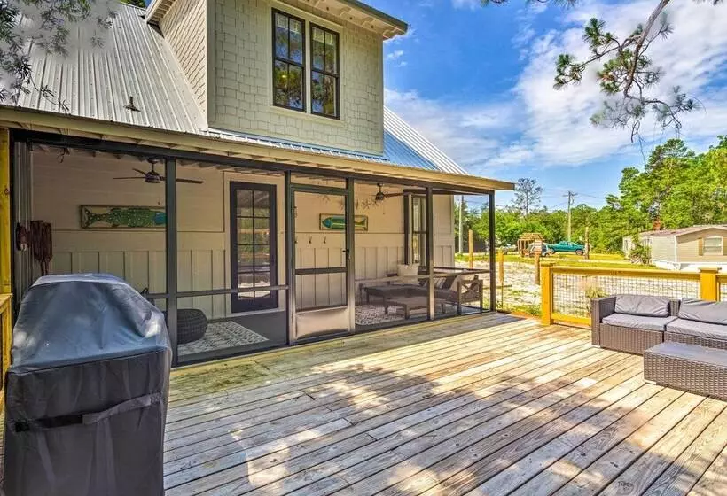 Sunny Fl Home  Miss Millies Landing  W/ Deck!