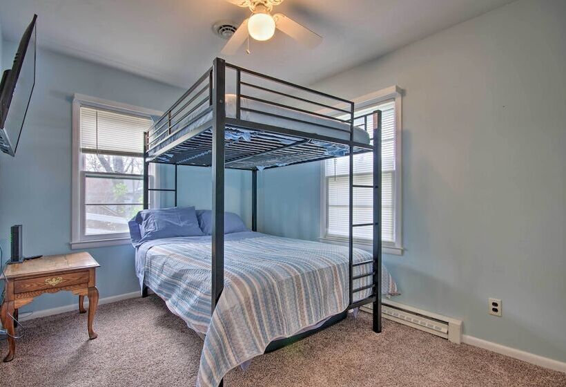 Sunrise Beach Cottage W/ Dock & Boat Launch!