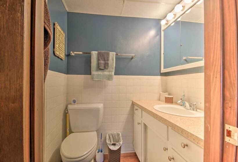 Sunrise Beach Cottage W/ Dock & Boat Launch!