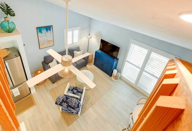 Tropical Cottage < 2 Mi To Hobe Sound Beach!