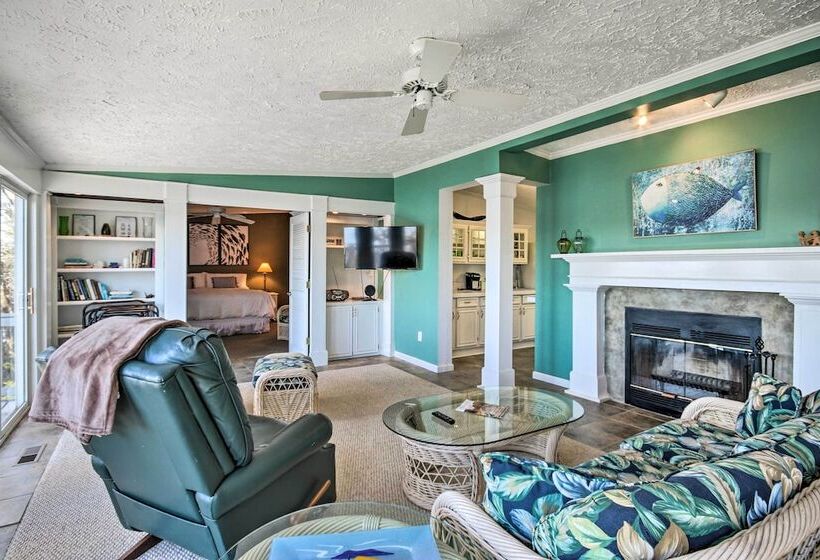 Waterfront Camden Home W/ Grill On Lake Wateree!