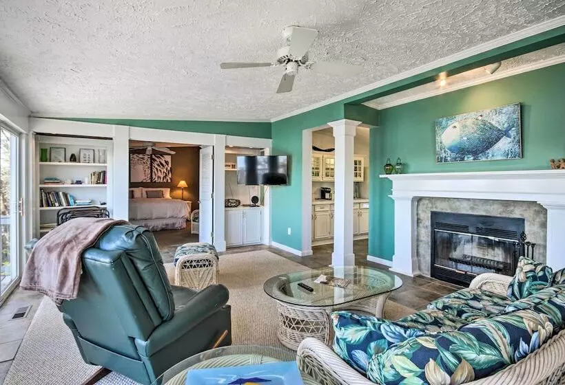 Waterfront Camden Home W/ Grill On Lake Wateree!