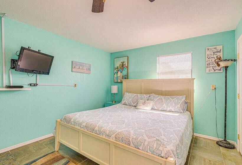 Waterfront Hernando Beach Home W/ Dock & Hot Tub!