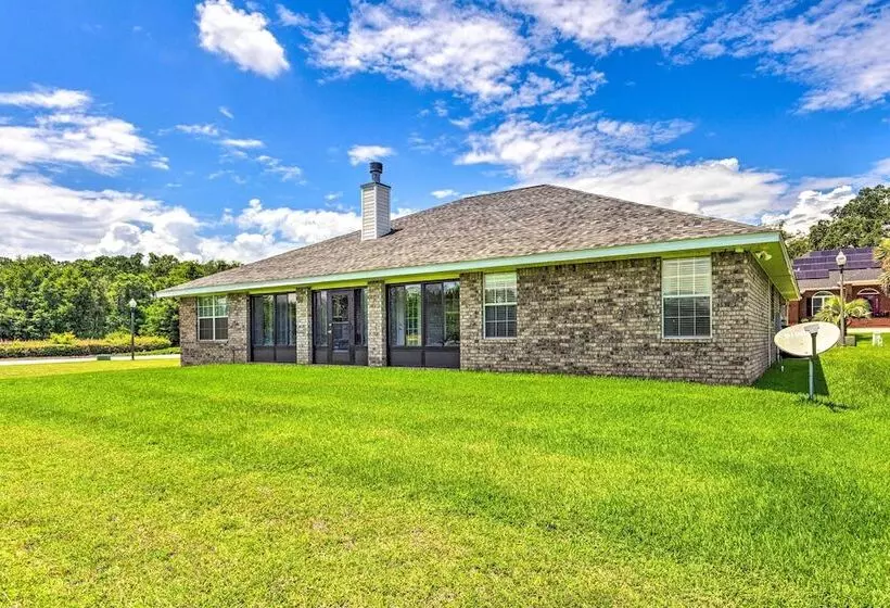 Waterfront Pensacola Home W/ Florida Room!