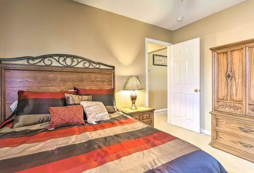 Waterfront Pensacola Home W/ Florida Room!