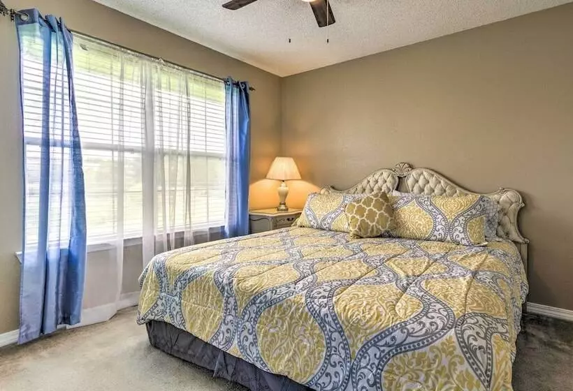 Waterfront Pensacola Home W/ Florida Room!