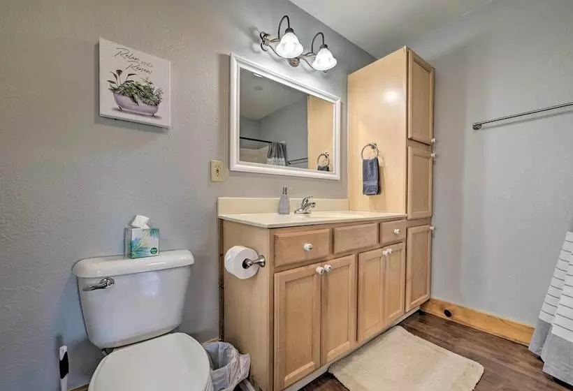 7 Mi To Nubs Nob: Lakefront Abode W/ Fire Pit!