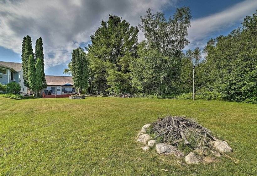 7 Mi To Nubs Nob: Lakefront Abode W/ Fire Pit!