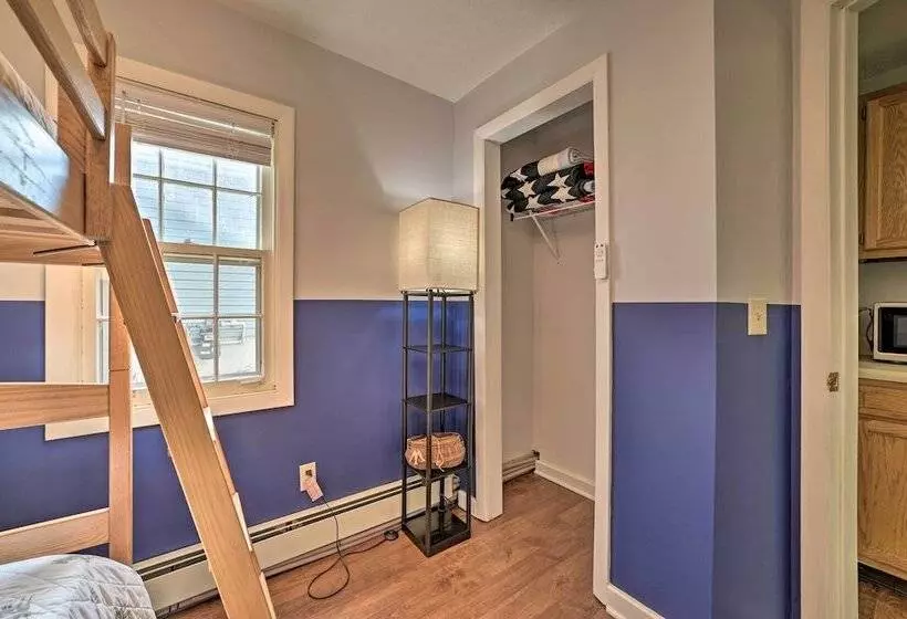 7 Mi To Nubs Nob: Lakefront Abode W/ Fire Pit!