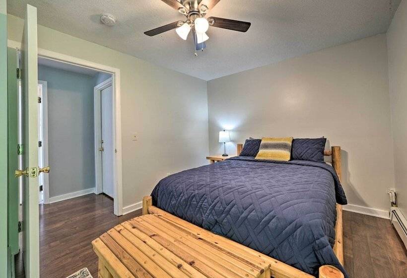 7 Mi To Nubs Nob: Lakefront Abode W/ Fire Pit!