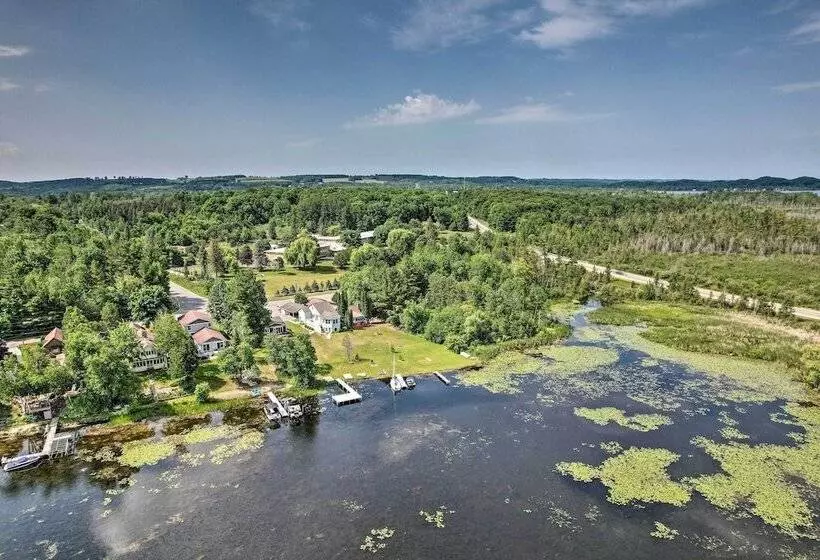 7 Mi To Nubs Nob: Lakefront Abode W/ Fire Pit!