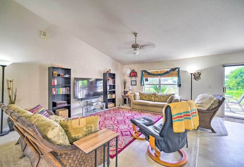 Banzai Palm Bay Home Near Parks & Beaches!