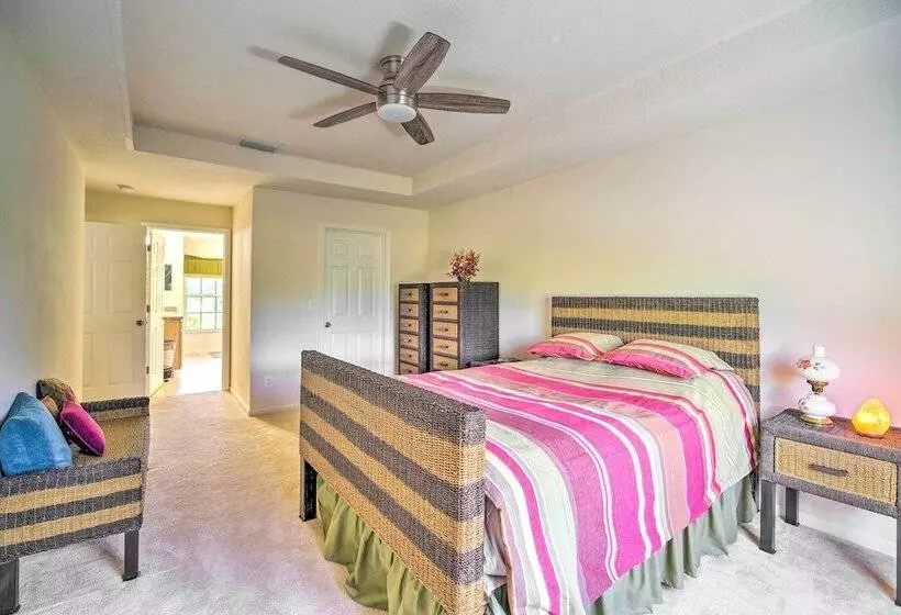 Banzai Palm Bay  Home Near Parks & Beaches!