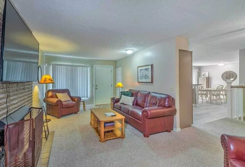 Barren River Lake Home W/ Boat Dock + Grill!