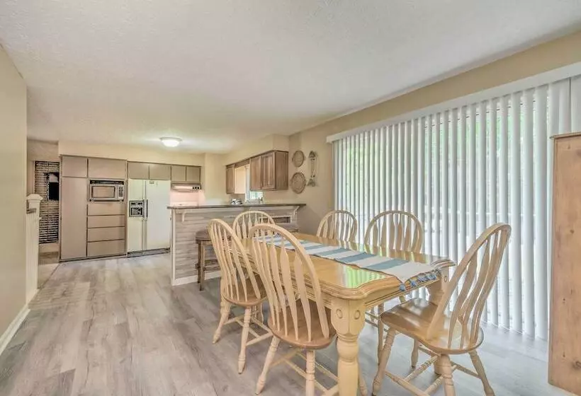 Barren River Lake Home W/ Boat Dock + Grill!