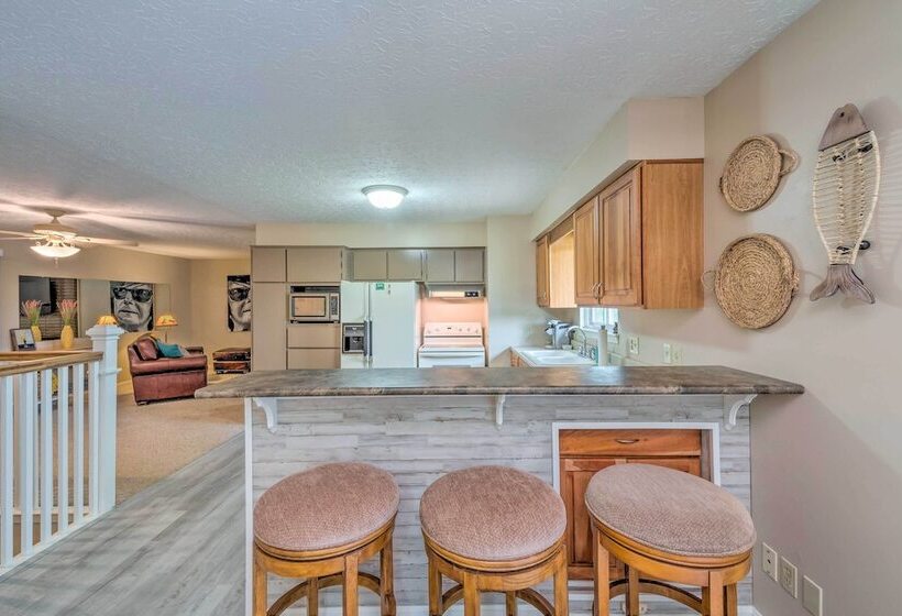 Barren River Lake Home W/ Boat Dock + Grill!