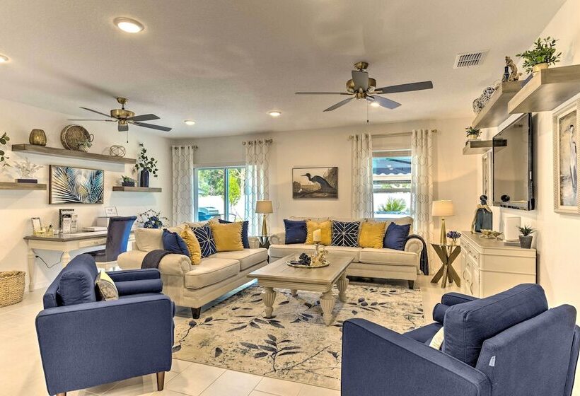 Beautiful Port St Lucie Home W/ Hot Tub!