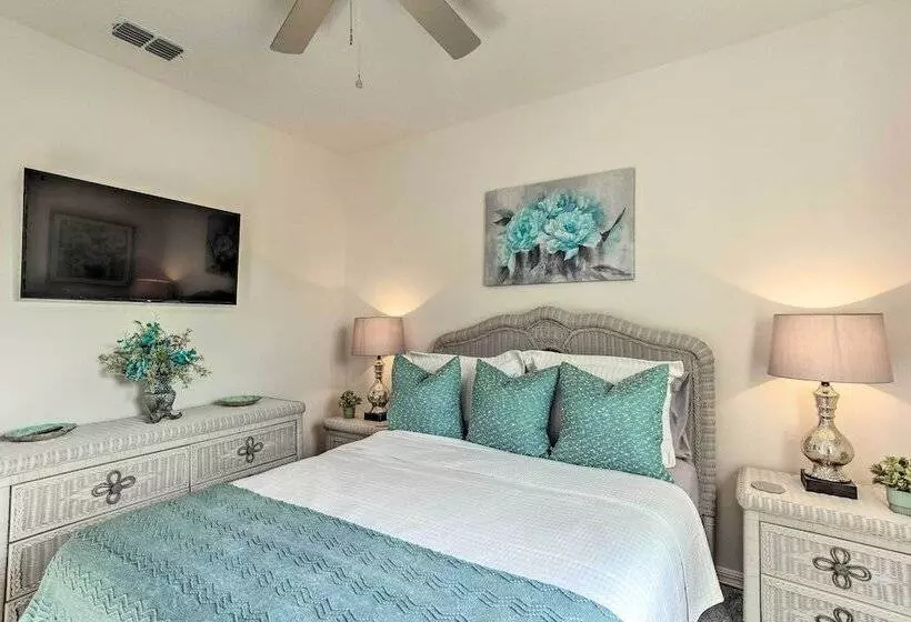 Beautiful Port St Lucie Home W/ Hot Tub!