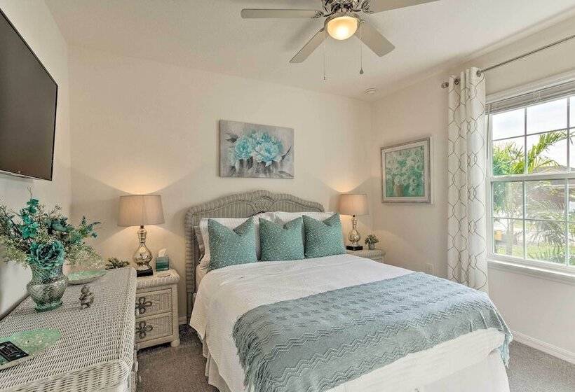 Beautiful Port St Lucie Home W/ Hot Tub!