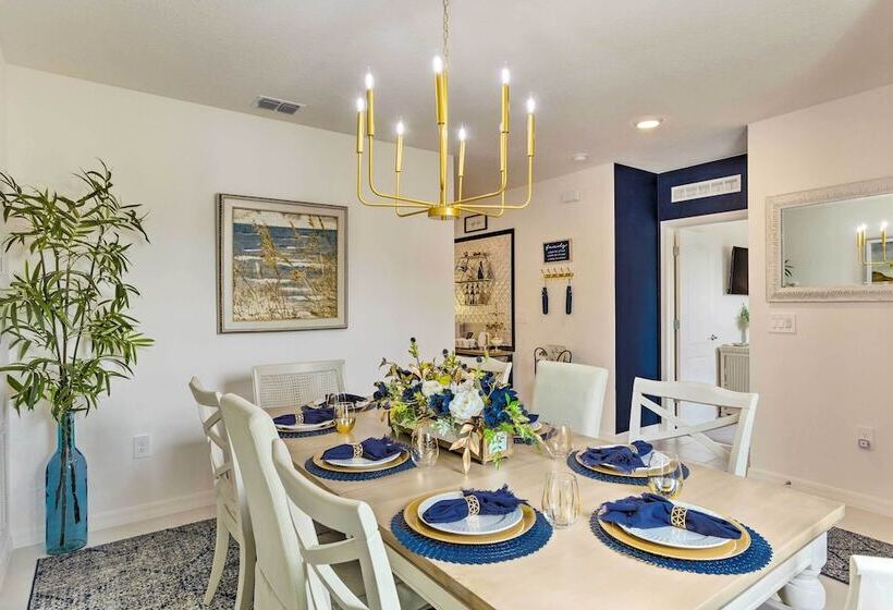 Beautiful Port St Lucie Home W/ Hot Tub!