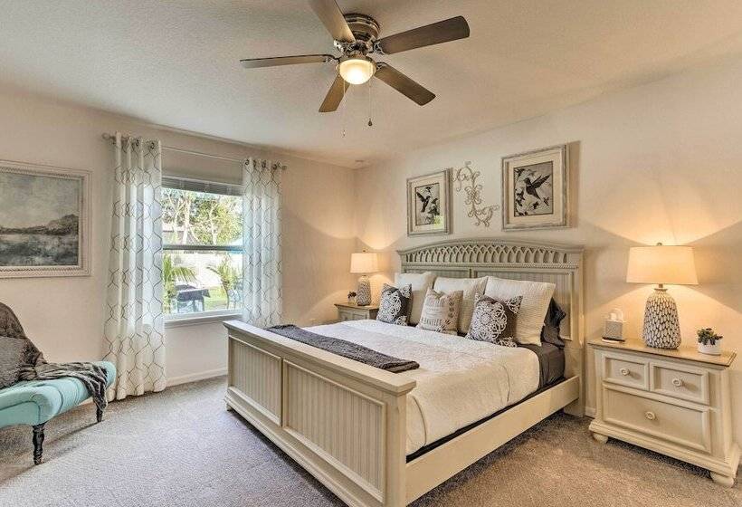 Beautiful Port St Lucie Home W/ Hot Tub!