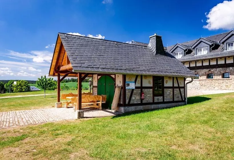 Aamiaismajoitus (B&B) Ferienhof Domäne Groschwitz