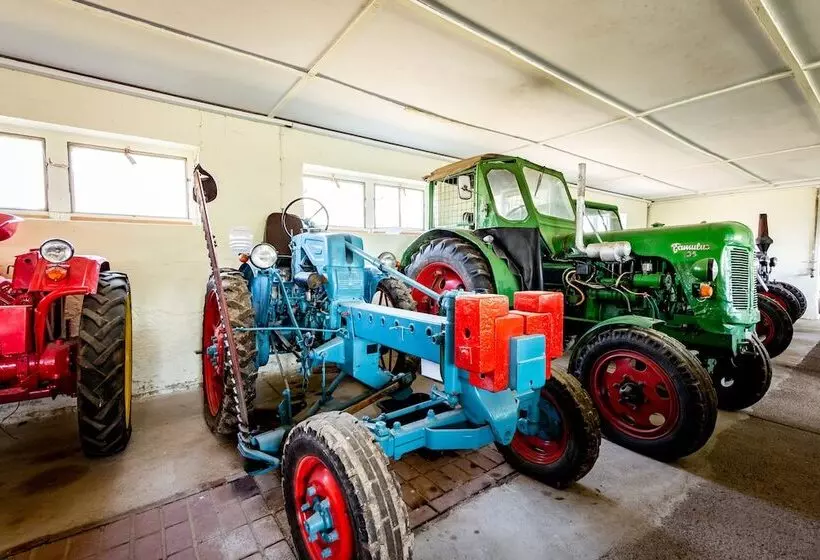 Aamiaismajoitus (B&B) Ferienhof Domäne Groschwitz