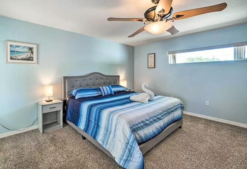 Bright Bradenton Home W/ Games: 6 Mi To Beach