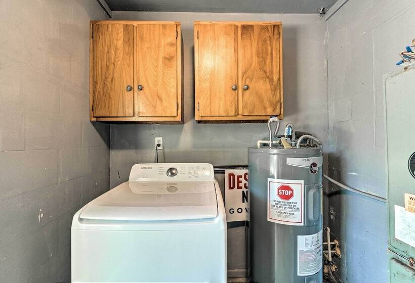 Bright Bradenton Home W/ Games: 6 Mi To Beach