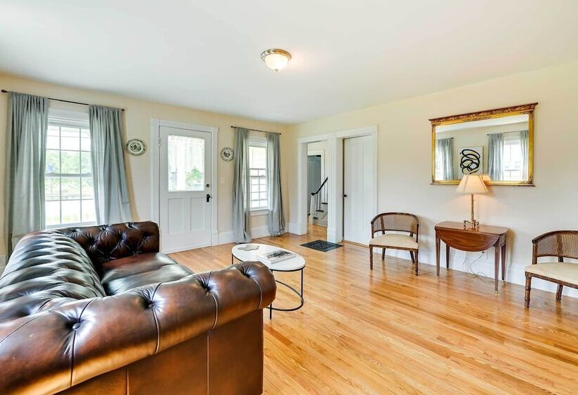 < 4 Mi To Cooperstown: Charming Historic Home!