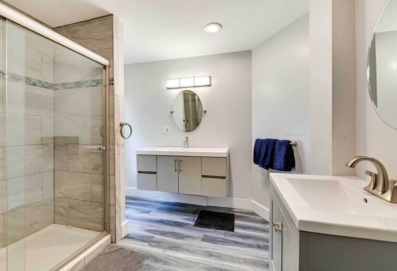 < 4 Mi To Cooperstown: Charming Historic Home!